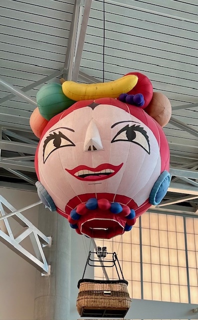 hot air balloon